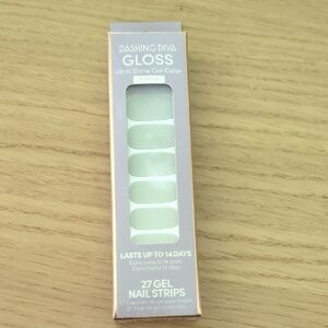 Dashing Diva Gloss Ultra Shine Gel Color Press-On Nails - Shimmer White